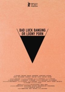 Ατυχές πήδημα ή Παλαβό πορνό / Bad Luck Banging or Loony Porn / Babardeala cu bucluc sau porno balamuc (2021)